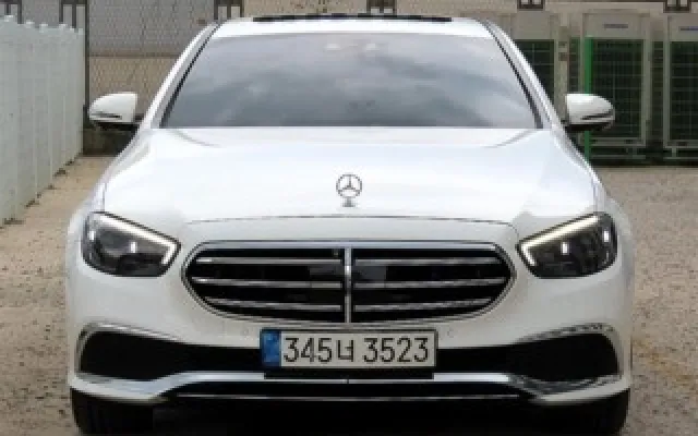 인천자동차중고매매 E-클래스 W213 E250 익스클루시브 매물 사진 6 - 2022/10 72,604km